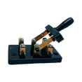 thumbnail image 4 of Interruptor Doble Tiro 2 Polos 30 Amperes Doble Cuchilla Genérica INT-2x30, 4 of 4