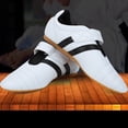 thumbnail image 1 of Zapatos de Artes Marciales Zapatos de Taekwondo Uk Blanco Pu Taekwondo Deporte Boxeo Kung Fu Taichi Zapatos Ligeros para Adultos y Niños 43 ANGGREK  Otros, 1 of 8