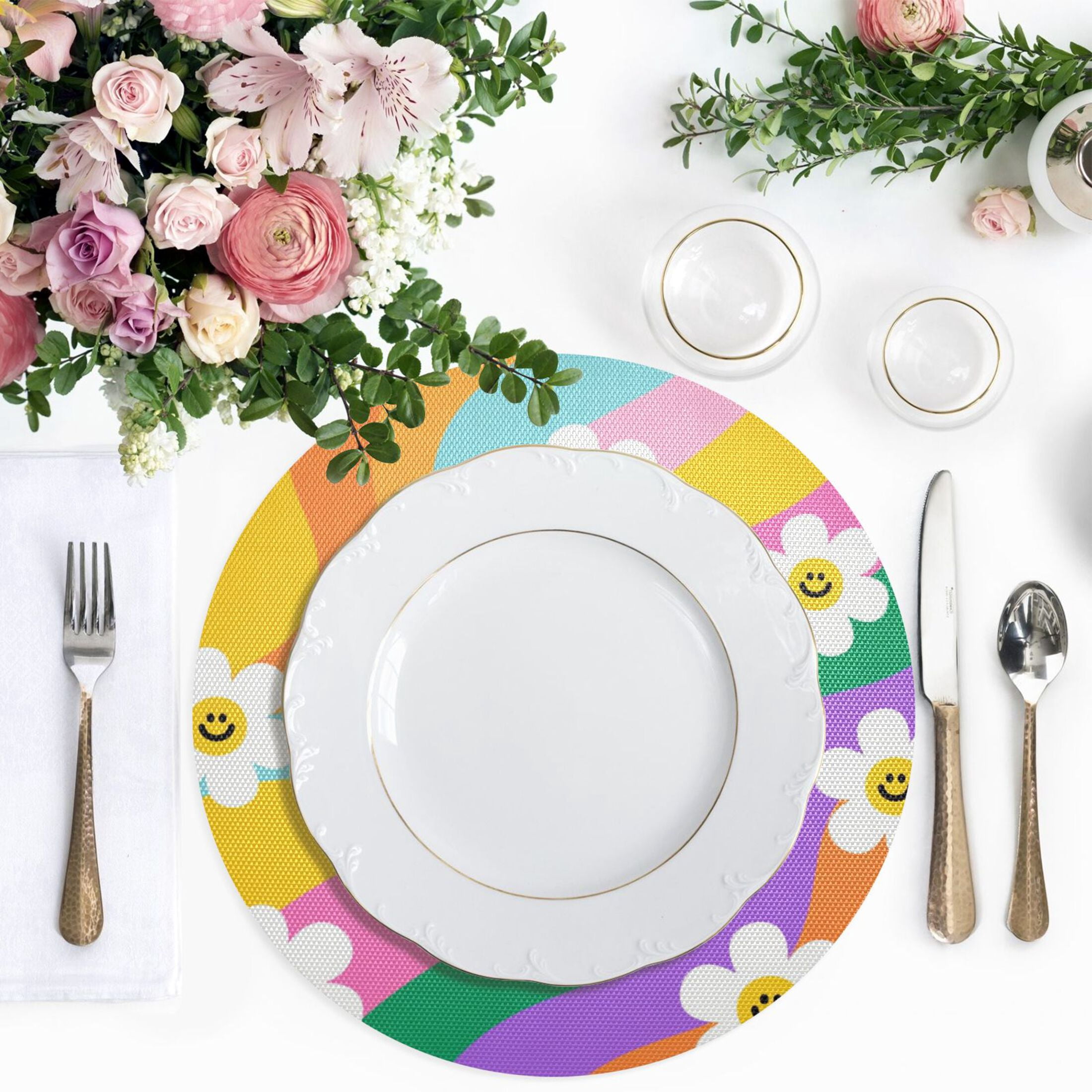 15.4 Inch Round Woven Placemats set of 6 for Dining Table Washable Heat Resistant Table Mats Non-Slip Washable Table Pad for Home Kitchen Decor Smiley Daisy on Rainbow Background