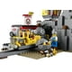 LEGO City The Mine Gold w/ Foreuse, Train, Grue et Camion à Benne 4204 – image 3 sur 8