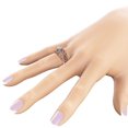 thumbnail image 4 of Anillo de compromiso de lujo con zafiro incrustado con diamantes Europa y Estados Unidos Anillo de flores de 14 quilates, 4 of 5