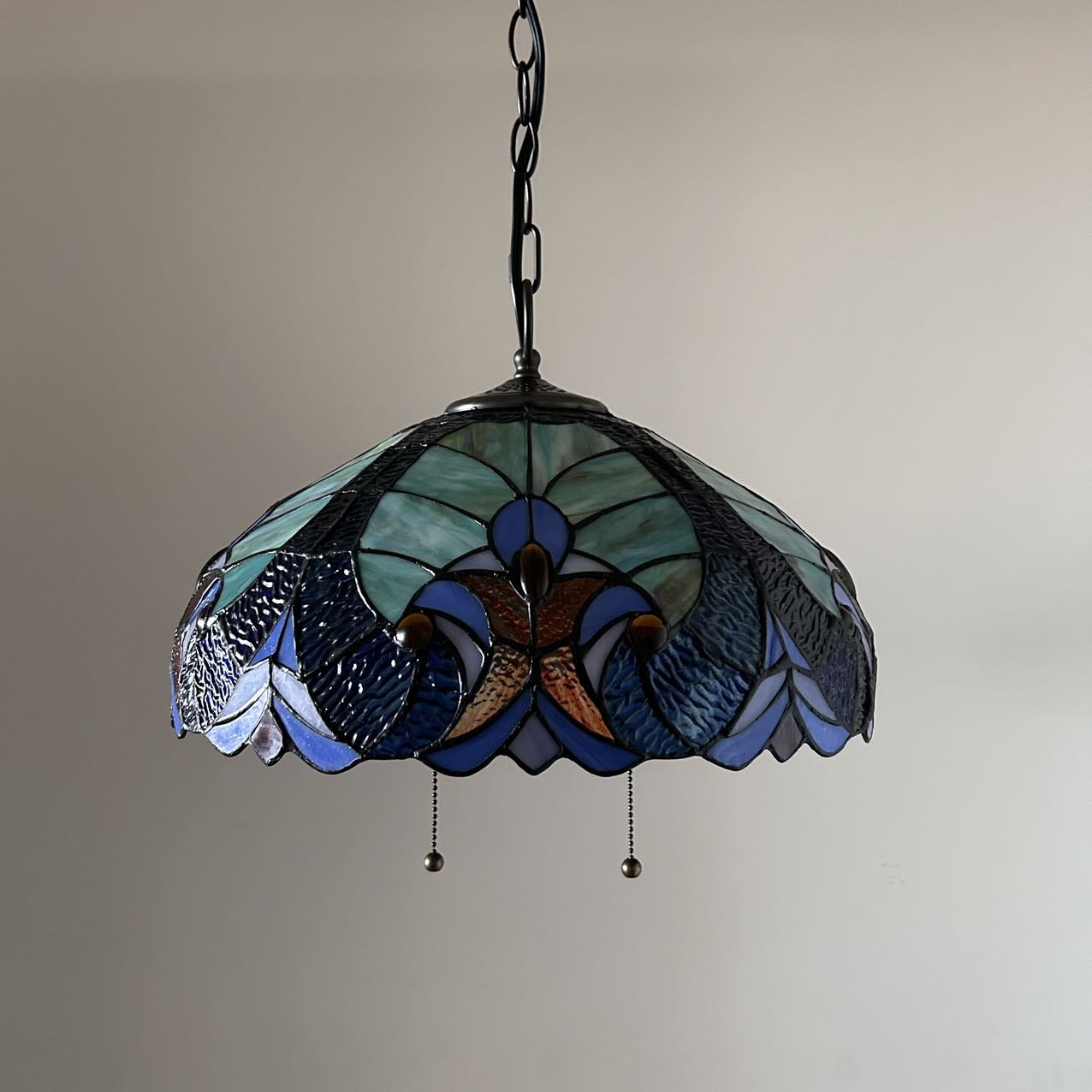 Stained Glass Pendant Lights Fixture Green Blue LED Bulb Included for Dining Room Hotel Restaurant Cafe 16"W*16"D*75"H