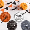 thumbnail image 4 of Platos de papel desechables Wiooffen Halloween, 7 pulgadas, 48 unidades, 4 of 7