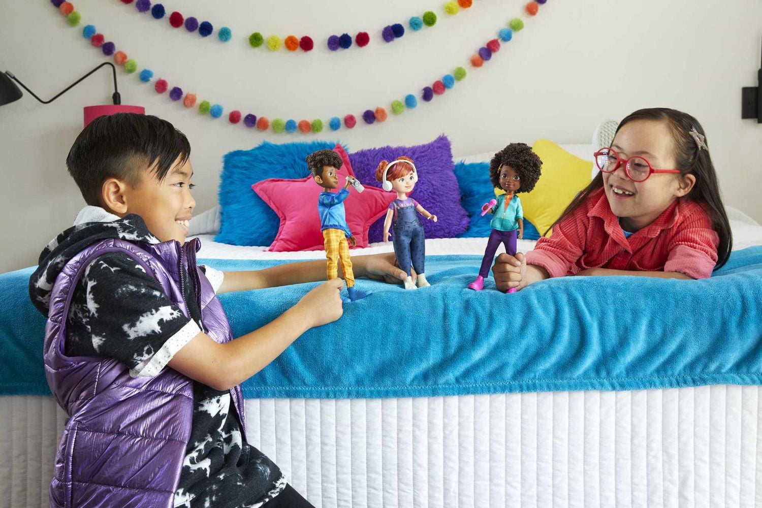 Karma’s World Karma Grant Doll (8.7-in) with Outfit & Mic Accessory