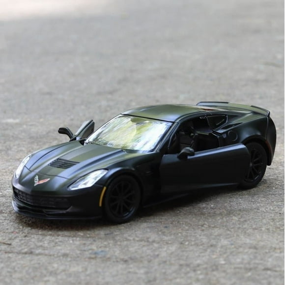 1/36 Chevrolet Corvette C7 Alloy Diecast Super Sport Car Model Toys Simulation Metal Vehicle Body With Pull Back Children's Toys,Black,5*3.3*12.2cm