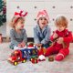 thumbnail image 5 of Puntoco Camiones de juguete navideños para niños de 3, 4, 5 y 6 años: coches de juguete a fricción con accesorios navideños, camiones transportadores para niños, juguetes para niños, coches de reg, 5 of 5