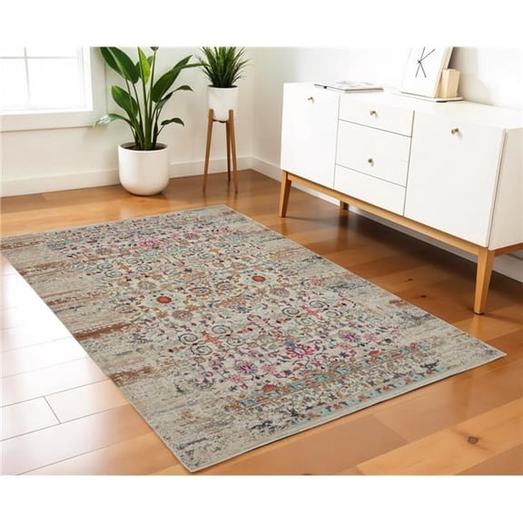 HomeRoots 553362 4 x 6 ft. Floral Distressed Rectangle Area Rug, Ivory & Brown