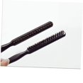 thumbnail image 5 of Cepillo de madera con cerdas de jabalí y peine de dientes anchos para peinar y dar volumen al cabello rizado., 5 of 5