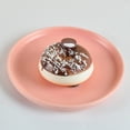 thumbnail image 1 of Aimant de Réfrigérateur à Dessert en Forme de Beignet Réaliste et Jouet Sensoriel Anti-Stress, Matériau Doux et Durable avec des Couleurs Réalistes, Accent Décoratif pour Cuisine Ou Bureau, Jouet Portable à Presser, Unité d'Une Pièce, 1 of 9