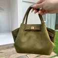 thumbnail image 3 of Bolso de mano de cuero JW PEI, bolso cruzado inclinado de un solo hombro para ir al trabajo de cuero Hanachamois, bolso de lujo para mujer, 3 of 5