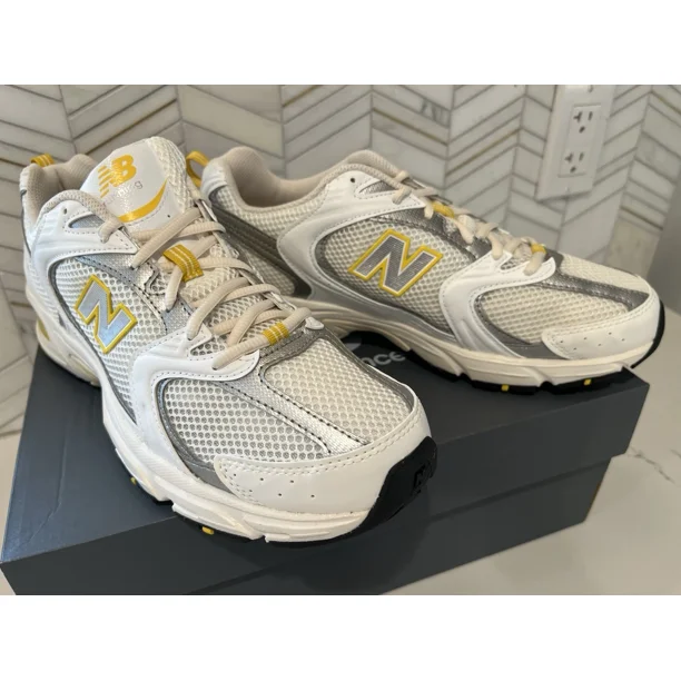 New Balance 530 Running Shoes Mens 10 D Womens 11.5 White Yellow Ginger Lemon