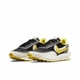 thumbnail image 1 of Zapatillas Sacai LDWaffle grises y blancas unisex de corte bajo, cómodas, con amortiguación, informales, para correr, 1 of 4