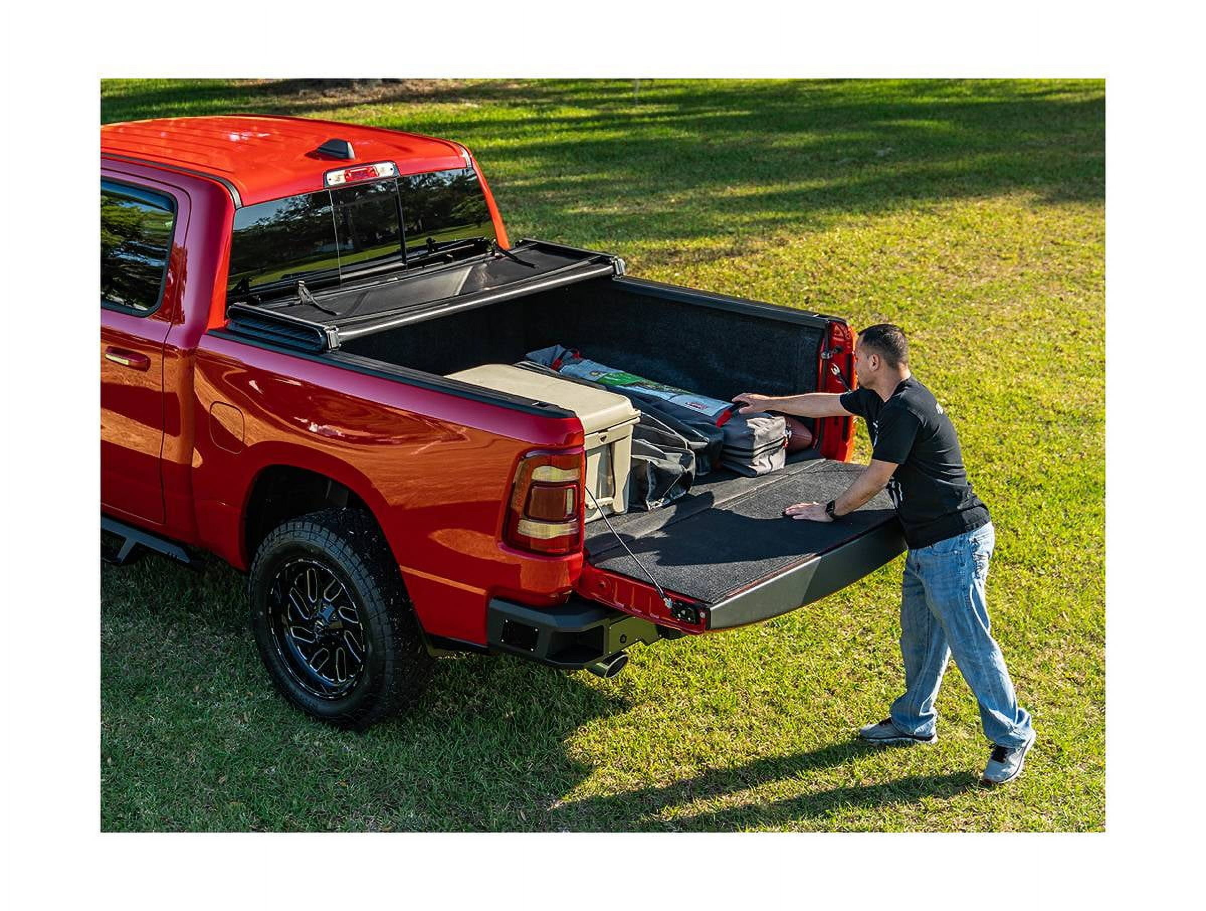 Gator 61311 SFX Tri-Fold Tonneau Cover Fits 1997-2004 Ford F150/Ford F250 6'7" Bed