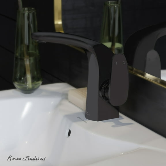 Chateau Single Hole, Single-Handle, Bathroom Faucet in Matte Black