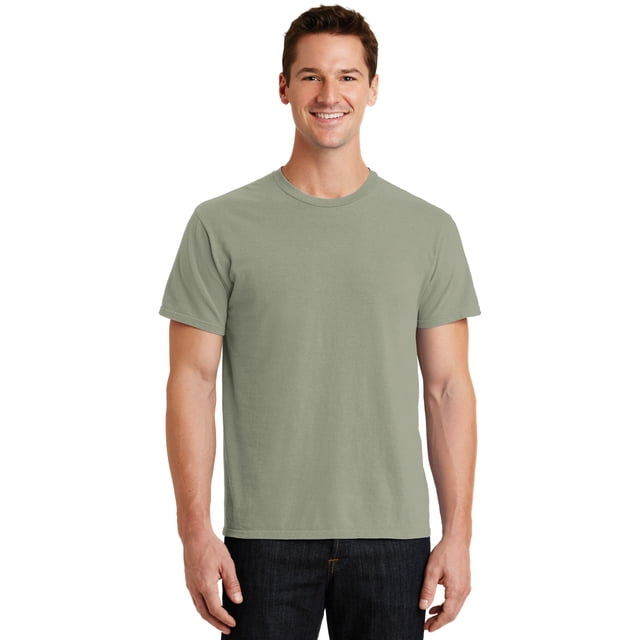 Camiseta te?ida en prenda Beach Wash? de Port & Company?. PC099 Puerto & Compa??a PC099