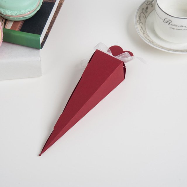 50pcs Cones Favour Gift Box Long Triangles Shape Box for Wedding Birthday Party(Wine Red)