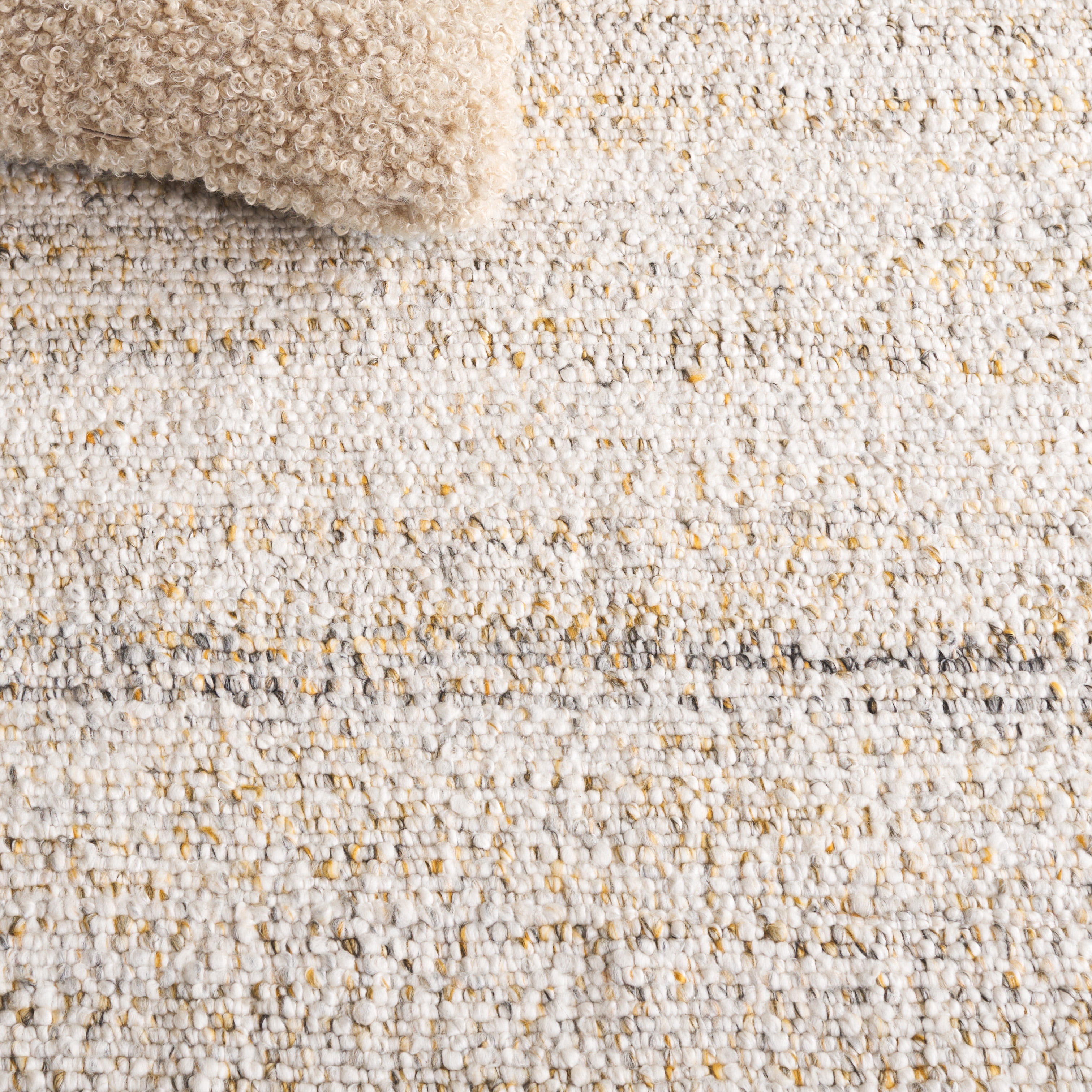 SAFAVIEH Renewal Holden Solid Area Rug, Beige/Gold, 6' x 6' Square