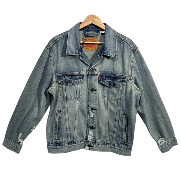 Levis Mens Denim Trucker Jacket Size S Light Indigo Distressed Relaxed Fit