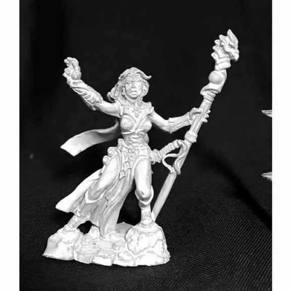Andriessa Female Wizard Miniature 25mm Heroic Scale Dark Heaven Legends Reaper Miniatures