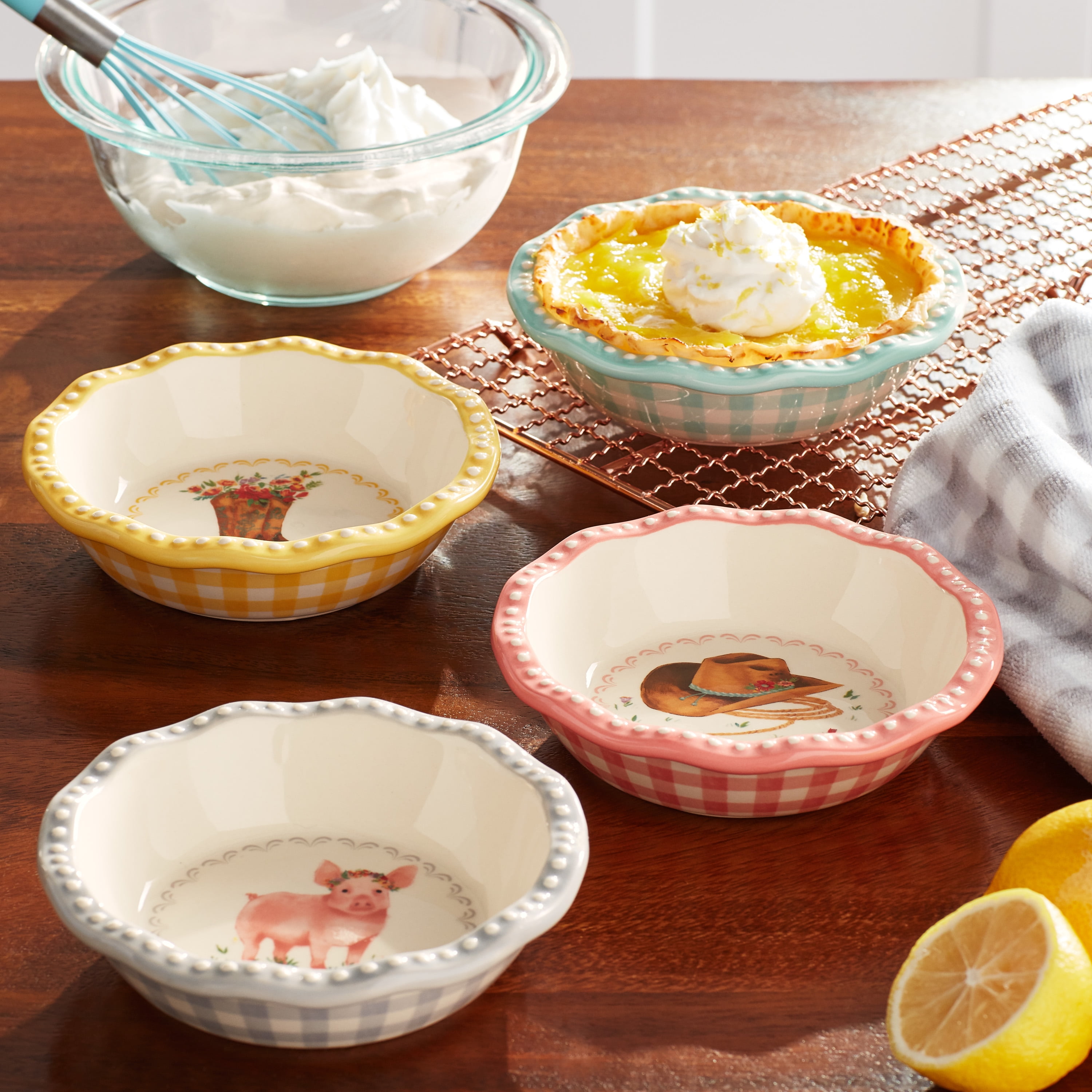 The Pioneer Woman Sweet Romance Mini 4.75-inch Ceramic Pie Pan Set, 4 Pack