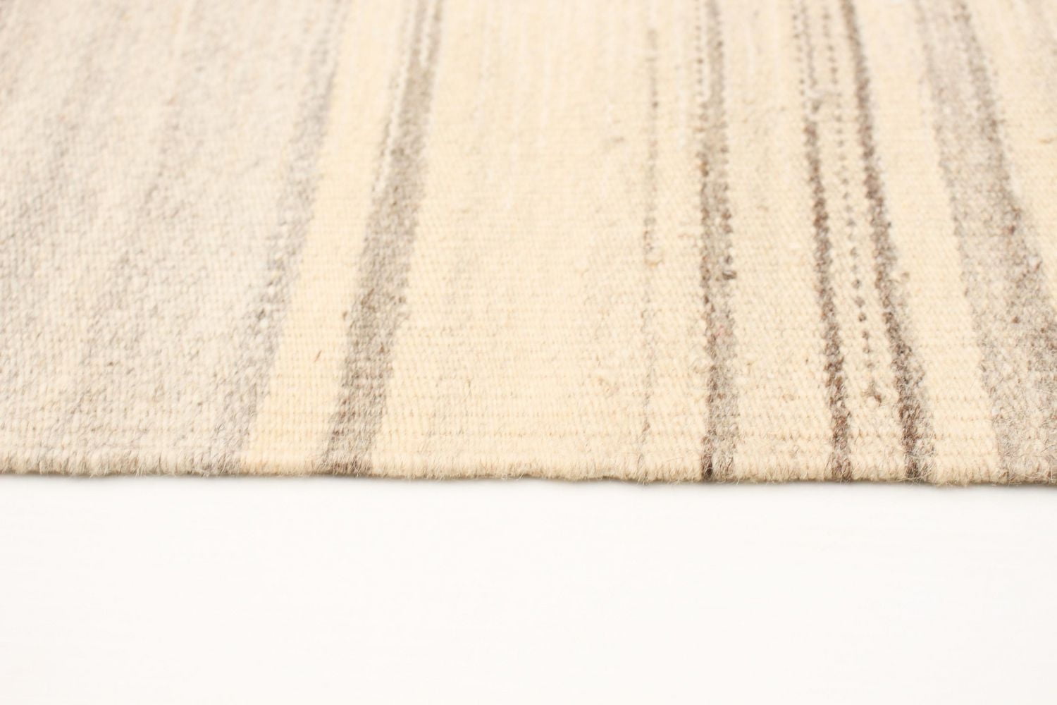 ECARPETGALLERY Tapis Fait à la Main pour Salon, Salle à Manger et Chambre à Coucher Marocain Collection Organique & Pure 5'0" x 8'0" en Ivoire