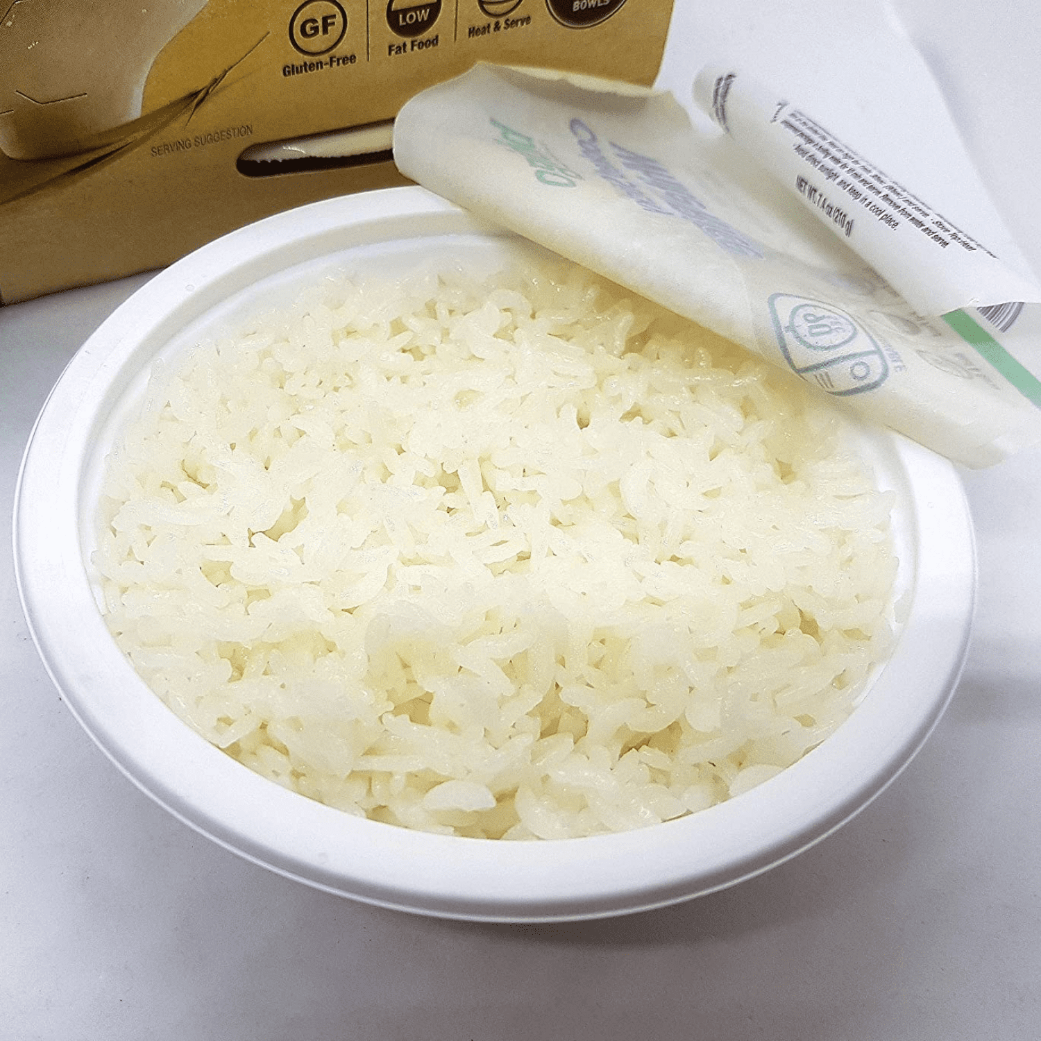 Bibigo Cooked Sticky White Rice 7.4 oz Bowls | Restaurant-Style Medium Grain White Rice Gluten-Free & Low Fat Food in Convenient Microwavable Bowl Quick & Easy Meal Pack of 8
