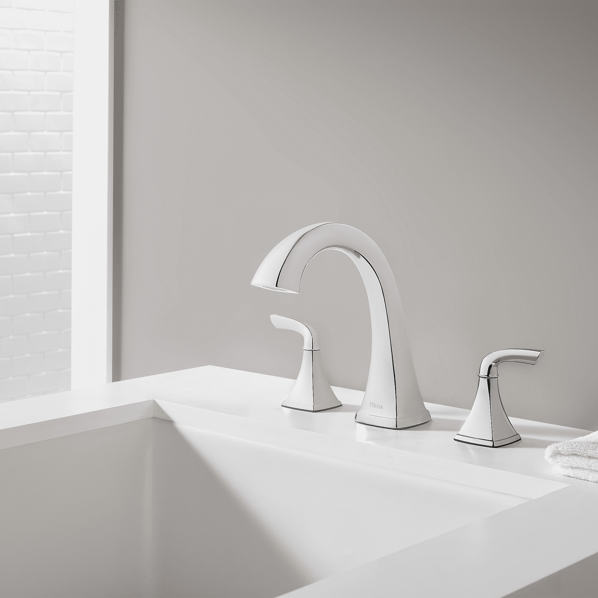 Pfister RT65BSC Bronson 2-Handle Complete Roman Tub Trim in Polished Chrome Faucets