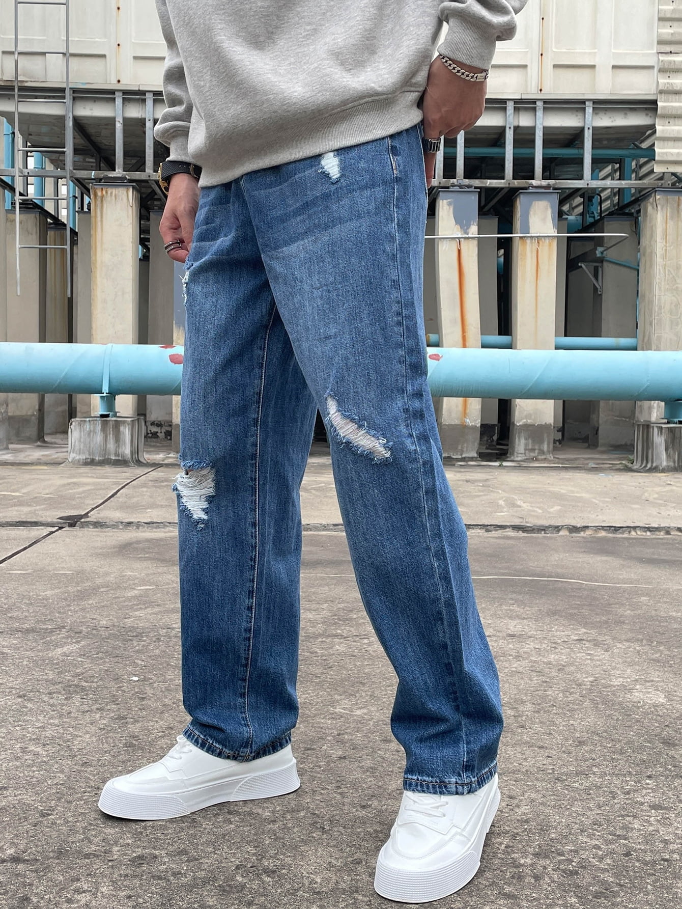 Men Ripped Straight Leg Jeans L 