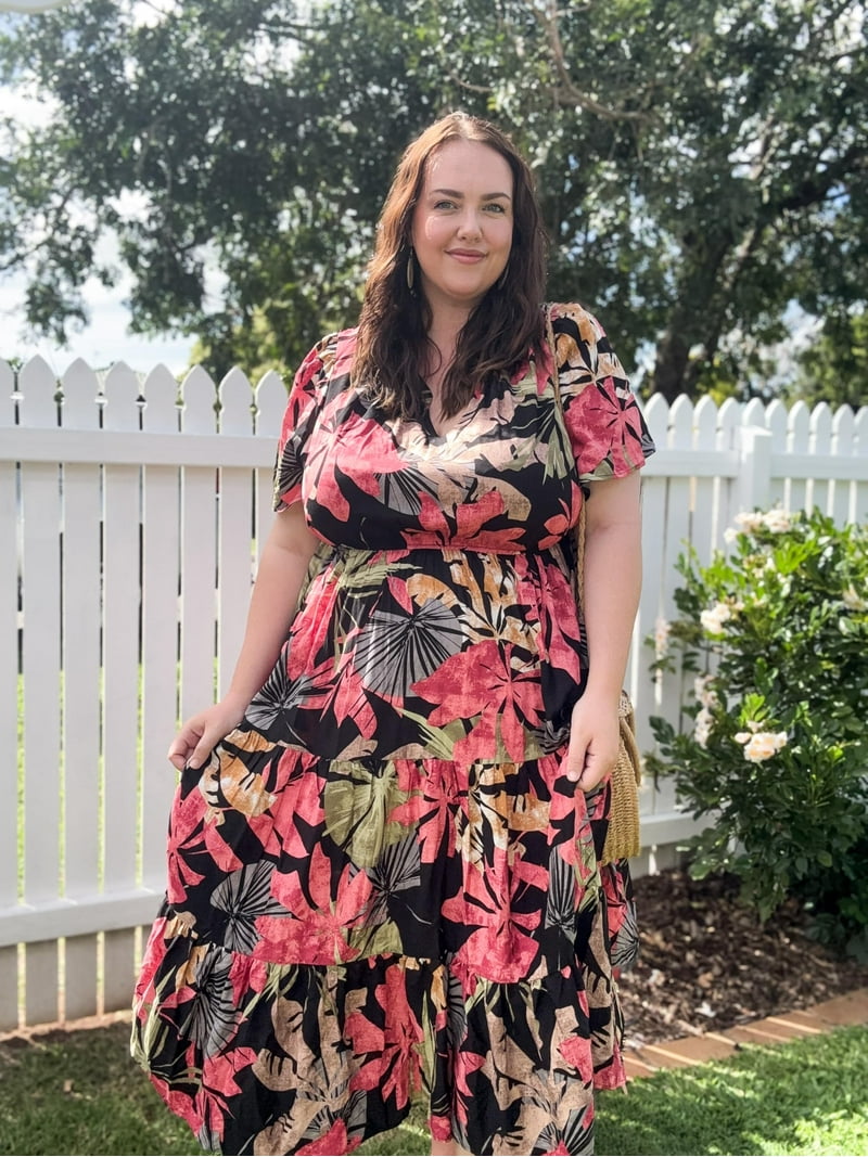 TIYOMI Women's Plus Size Dress Summer Casual Black Leaves Long Dress Short  Sleeve V Neck Dress Floral Print Dress Pleated Flowy Maxi Dress Women's Formal  Dresses 2XL 18W 20W - Walmart.com