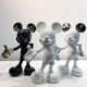 thumbnail image 4 of Figura de acción de Mickey Mouse, estatua de decoración de escritorio, colección de resina, adornos modernos simples avanzados, juguetes de modelo, 4 of 4