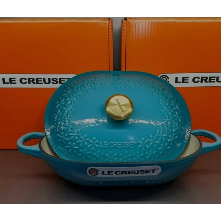 Le Creuset 3.4-qt Covered Oval Casserole Dish