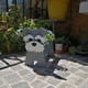 thumbnail image 1 of Maceta de madera decorativa con diseño de perro Schnauzer gris, ideal para jardines, patios o interiores. ¡Perfecta para amantes de los perros!, 1 of 5