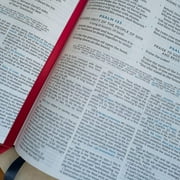 Nkjv, MacArthur Study Bible, 2nd Edition, Leathersoft, Black, Comfort Print: Unleashing Gods Truth One Verse at a Time, (Hardcover)