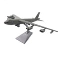 thumbnail image 1 of Modèle Rétro d'Avion 1/200 B-52H Stratofortress Bomber pour Modèles de Collection Militaires, 1 of 3