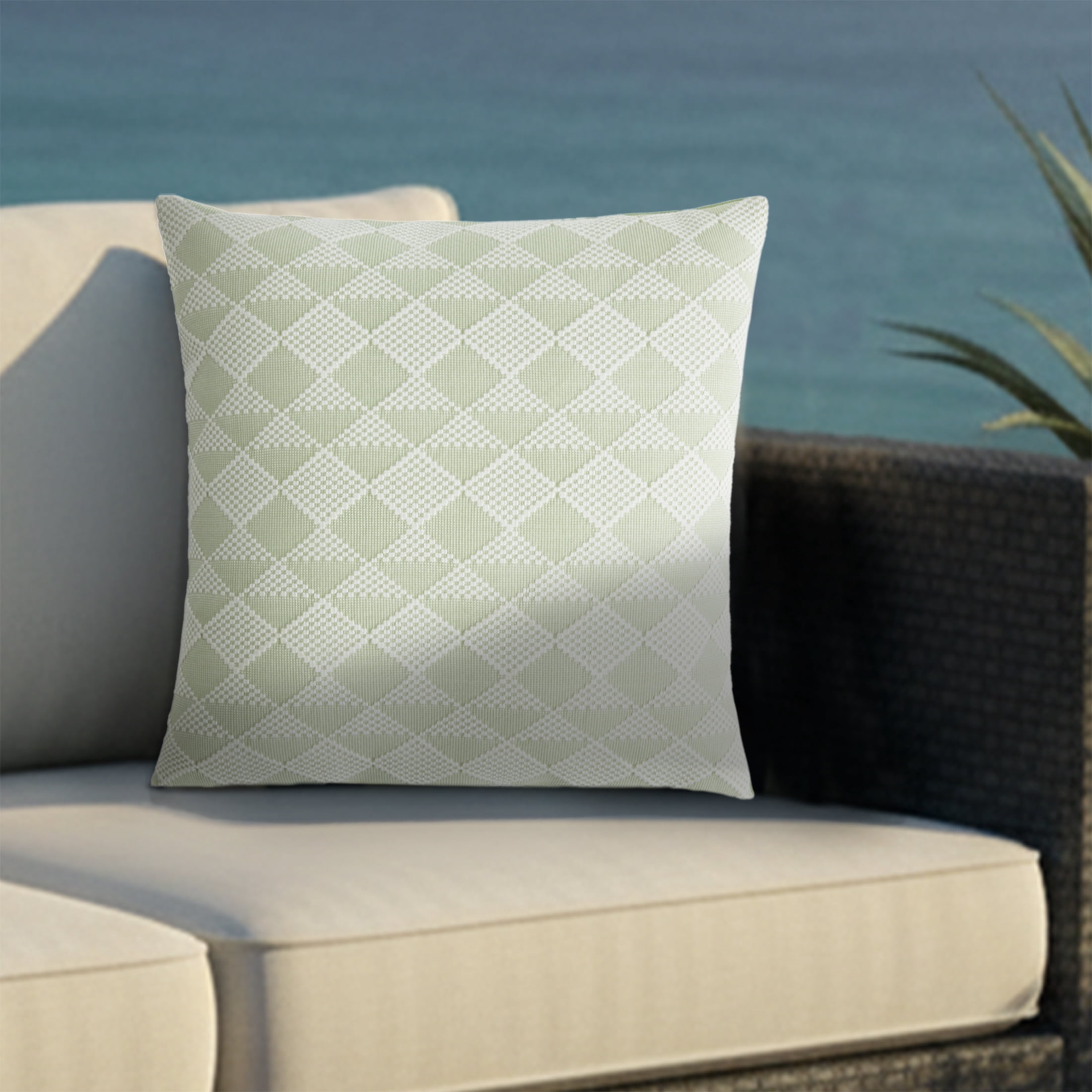 Better Homes & Gardens 18 in x 18 in Diamond Geometric Outdoor Pillow