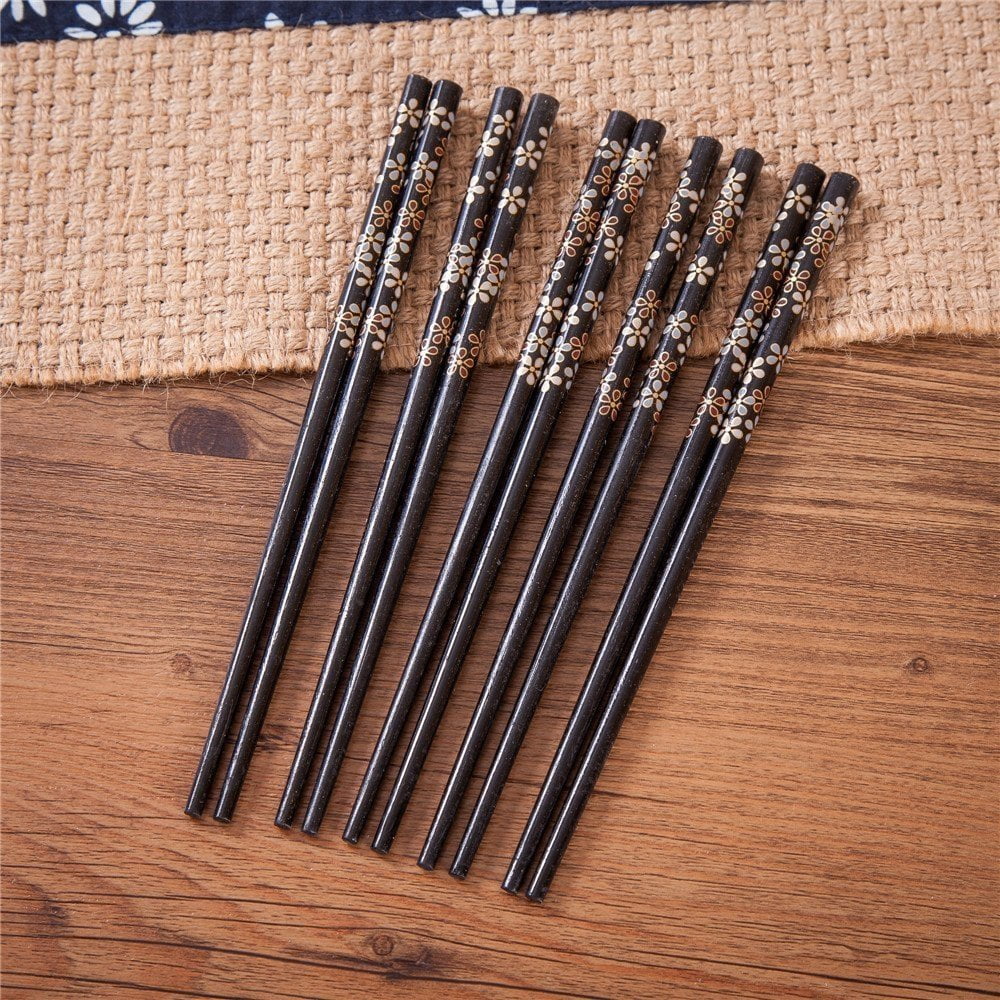 1Pairs Luxury Chinese Chopsticks Stainless Steel Reusable Sushi Sticks Gold  Titanium Chopsticks With Gift Box Metal Food Sticks Color: D-Gold  Green-24cm