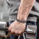 thumbnail image 4 of Pulsera de hematita para hombre: Reaviva el poder masculino. Pulseras para recuperar la confianza., 4 of 6