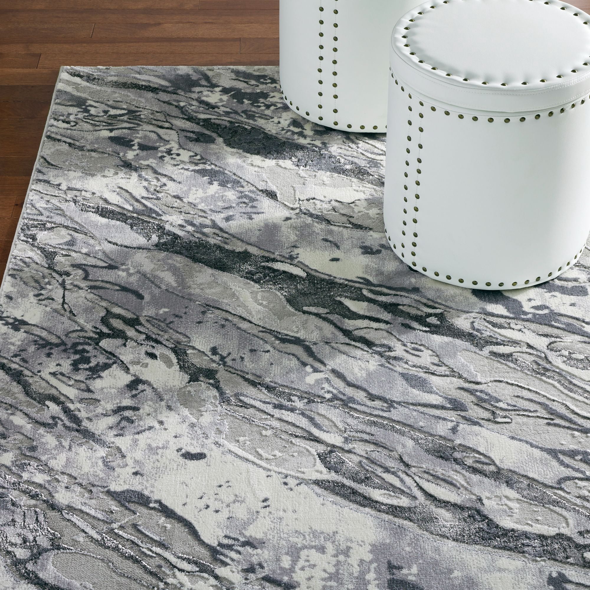 Everloom Laura Marble Chic Abstract Area Rug, Grey/White, 5'2"x7'2