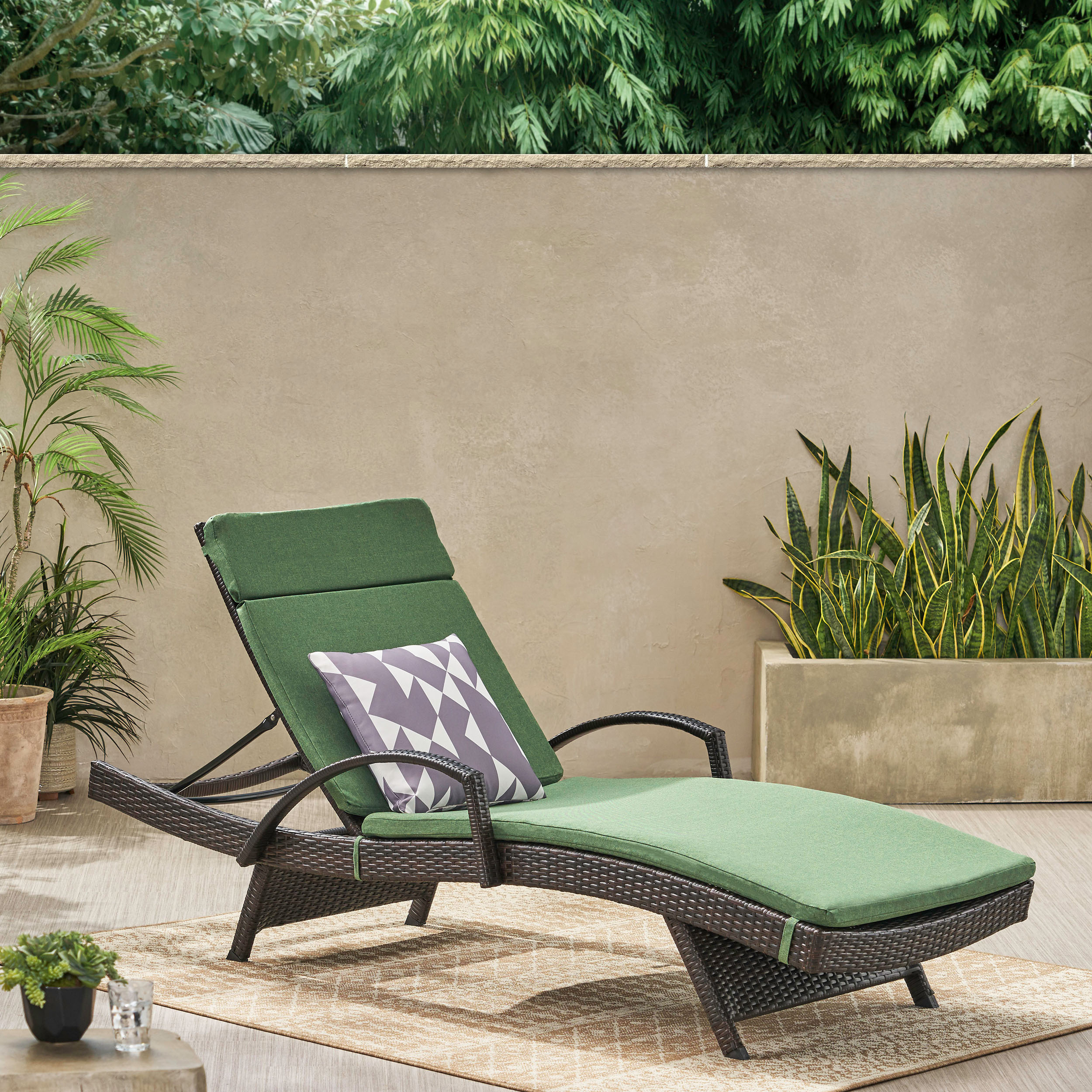 Stratford Outdoor Multi Brown Wicker Adjustable Chaise Lounge with Cushion - image 4 of 9