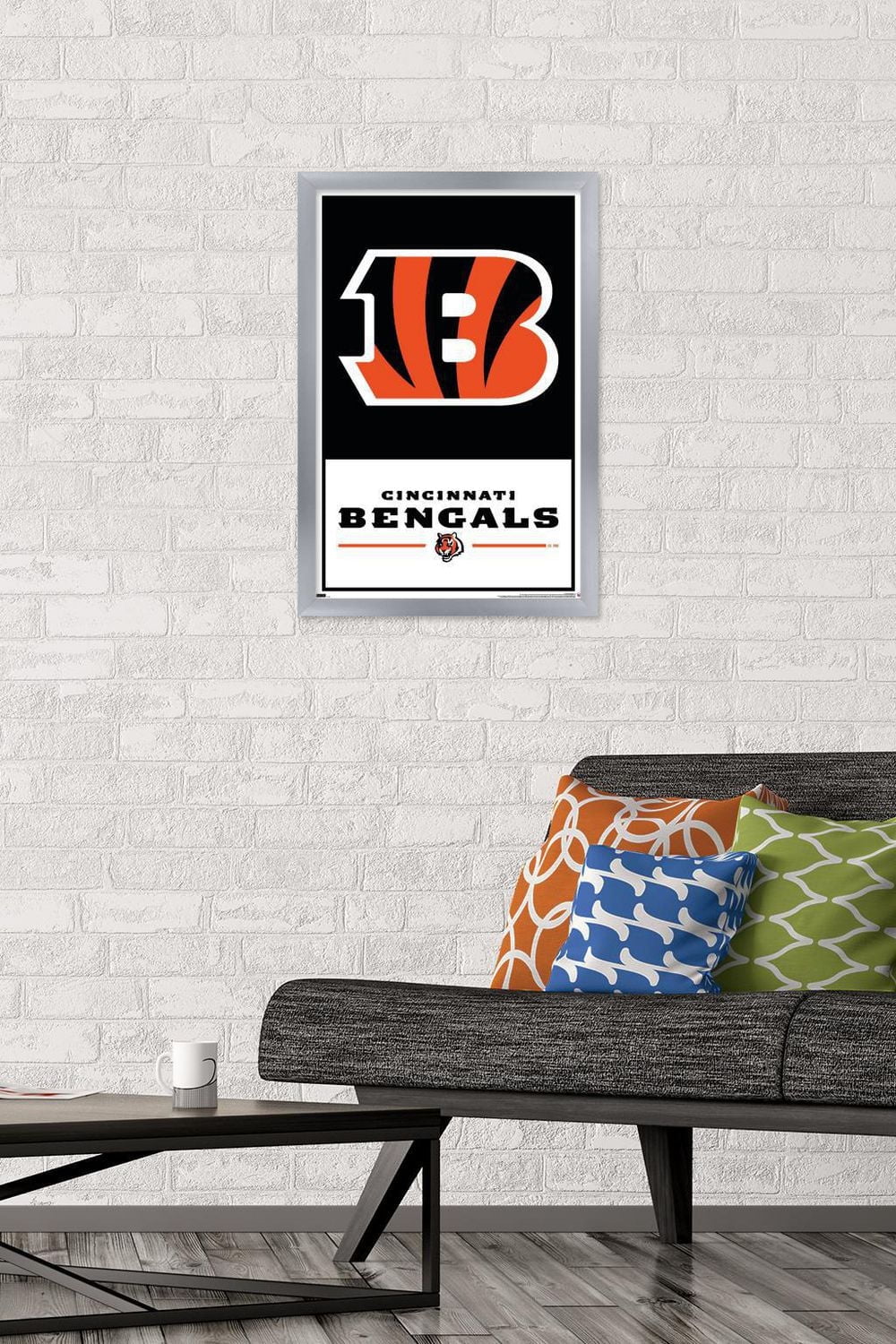 NFL Cincinnati Bengals - Logo 21 Wall Poster with Magnetic Frame, 22.375" x 34"