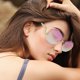 thumbnail image 2 of Gafas de Sol Trendy UV 400 Poligonales Sunnimix Talla única Dorado Violeta Rosa, 2 of 6