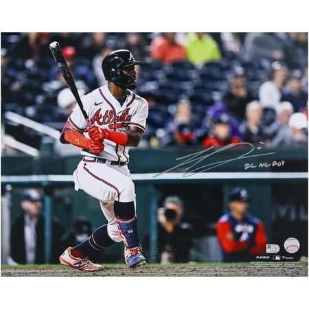 Michael Harris Atlanta Braves Autographed 16" x 20" Hitting Photograph with "22 NL ROY" Inscription - Fanatics Authentic Certified