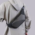thumbnail image 2 of Bolso impermeable nuevo para hombre, resistente al desgaste, de alta gama, minimalista, para hombre, marca 2024, para viajes y compras, mini riñoneras, 2 of 5