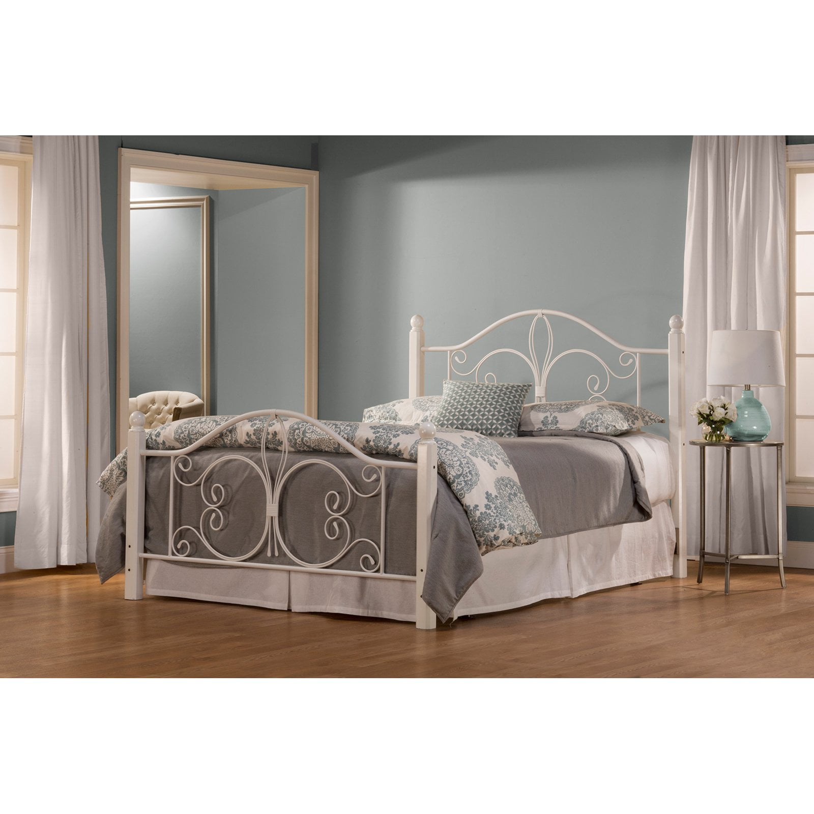 Hilale Furniture Ruby Full Wood Post Bed With Bedframe Com
