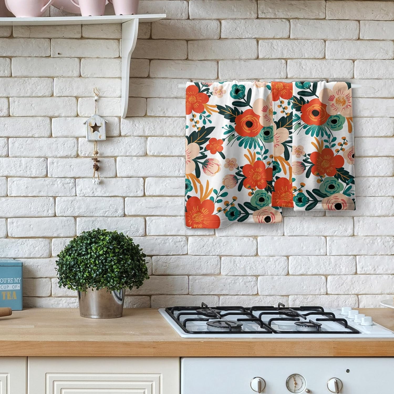 Colorful Floral Hand Towels 2 Pcs Poppy Flower Face Towel Kitchen Dish Towels Soft Bath Towel for Bathroom Gym Spa Decor