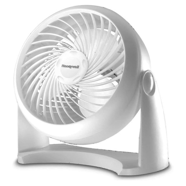 ventilador turbo honeywell blanco para montaje en pared, ventilador de escritorio para oficina en casa de 3 velocidades, enchufe británico aesap - ssxjv Vista frontal 3/4 de un ventilador blanco Honeywell con carcasa circular y rejilla protectora; aspas visibles, base curva compacta y perilla de ajuste lateral, apto también para montaje en pared y uso en escritorio o repisa.