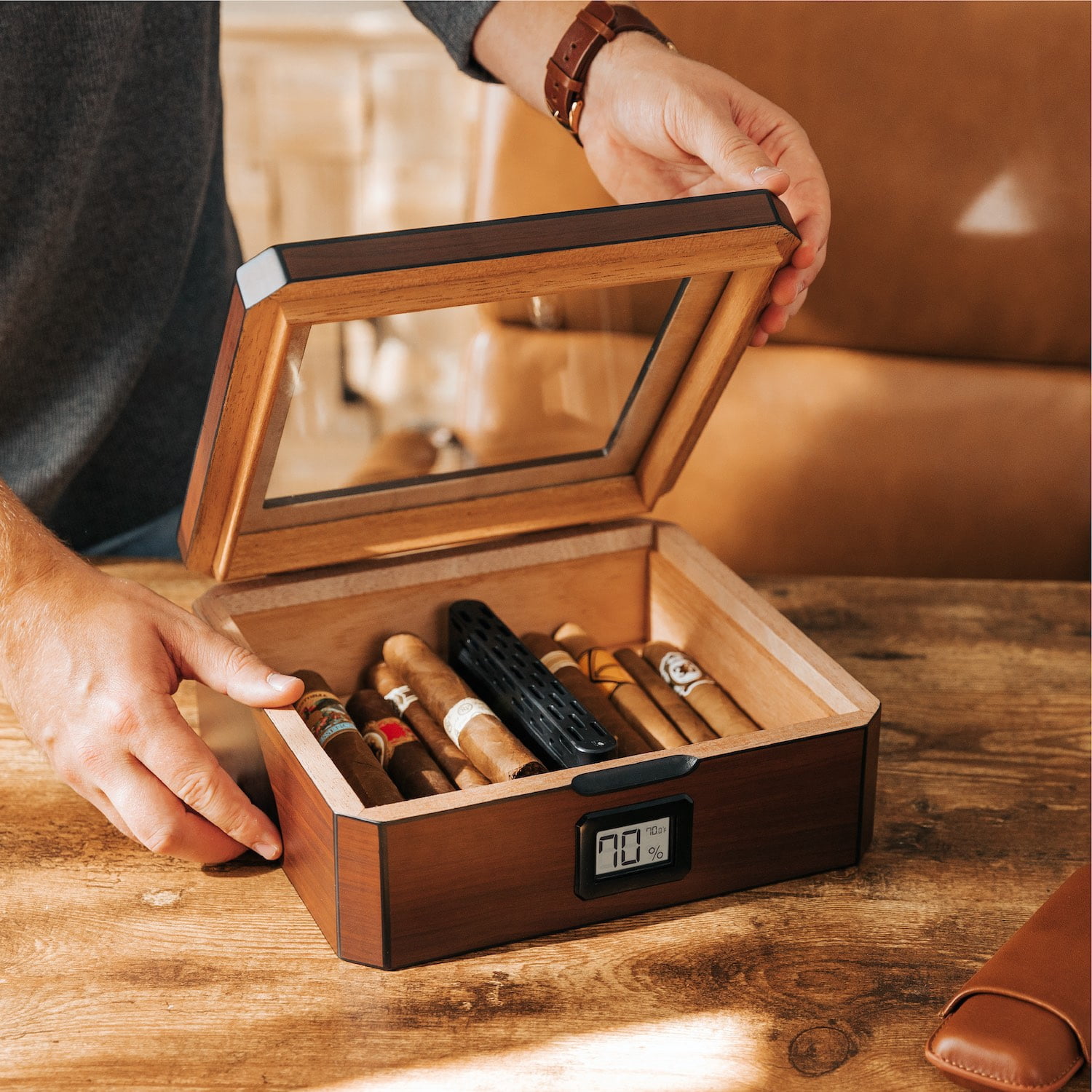Mag Desktop Humidor, Walnut Finish, Spanish Cedar, Holds 20-30 Cigars, Glass Top by Case Elegance