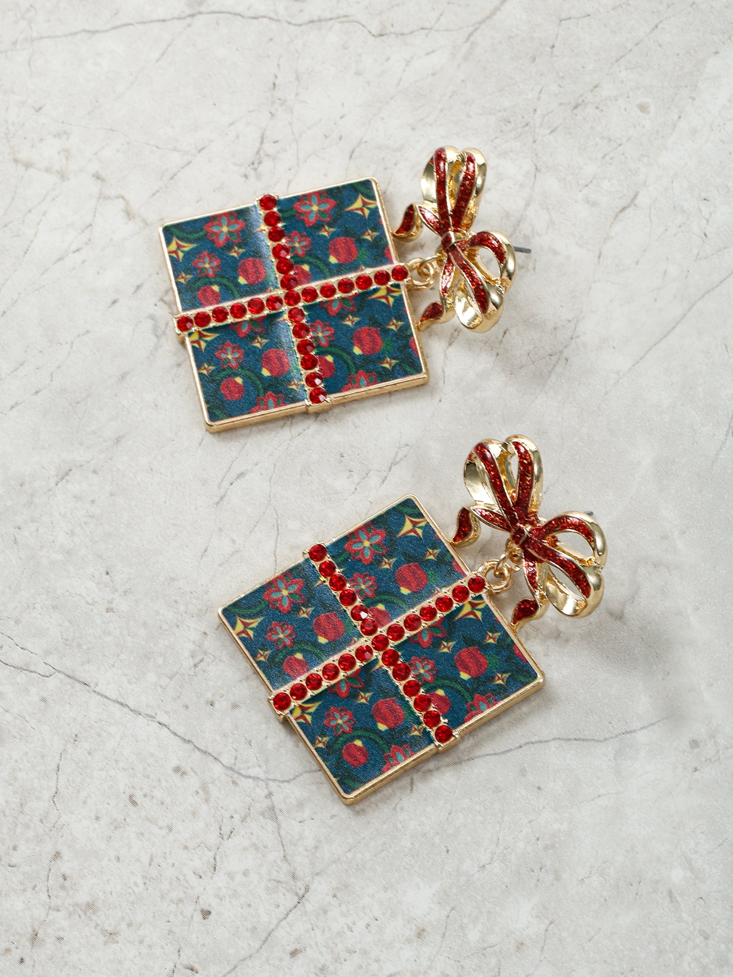 Holiday Time Present Earrings, 1 Pair