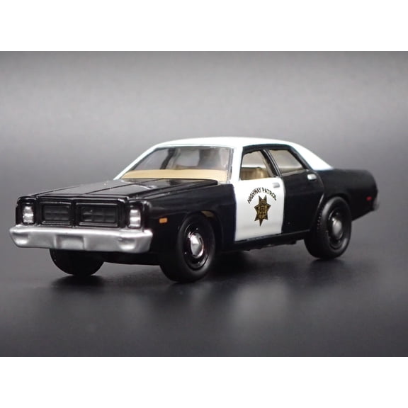 Open Box 1977 77 DODGE MONACO CHP CALIFORNIA HIGHWAY PATROL 1:64 SCALE DIECAST MODEL CAR