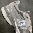 thumbnail image 2 of [M990GY3] NEW Balance NB990 Retro casual running men's shoes, 2 of 5